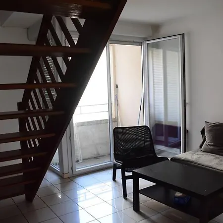 Apartment Spacieux Duplex A 2 Mn Du Metro Et De Saint Pierre Toulouse